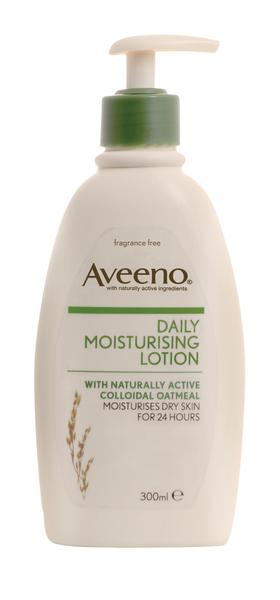 aveeno_moisturising_lotion_500ml_and_300ml_to_relieve_dry_skin_grande